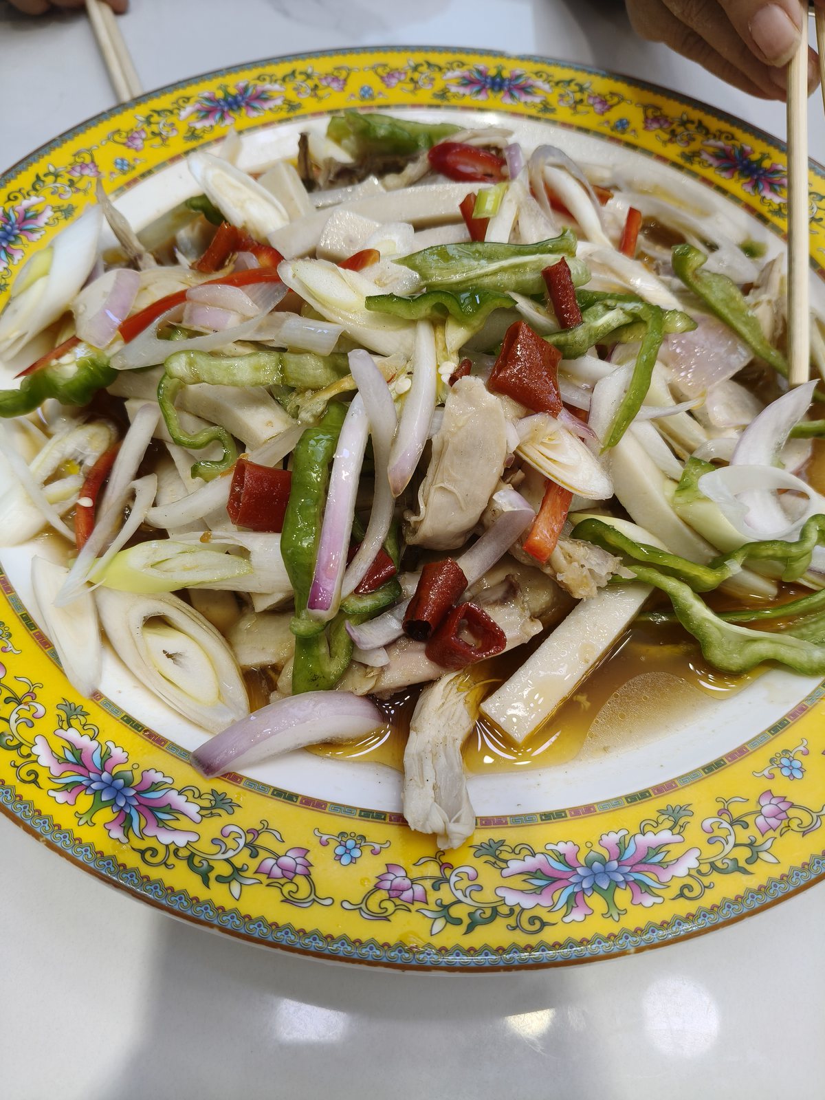 一盘椒麻鸡